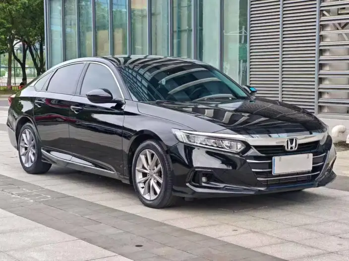 Honda Accord 2022 Model 260TURBO Deluxe Edition – фото 3