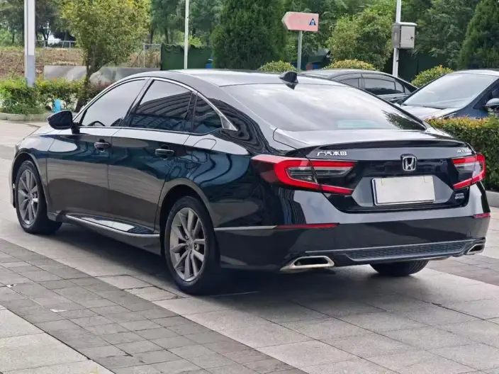 Honda Accord 2022 Model 260TURBO Deluxe Edition – фото 4