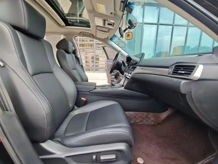 Honda Accord 2022 Model 260TURBO Deluxe Edition – фото 7