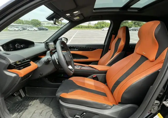 Changan UNI-V 2023 Model 1.5T Exclusive Model – фото 10