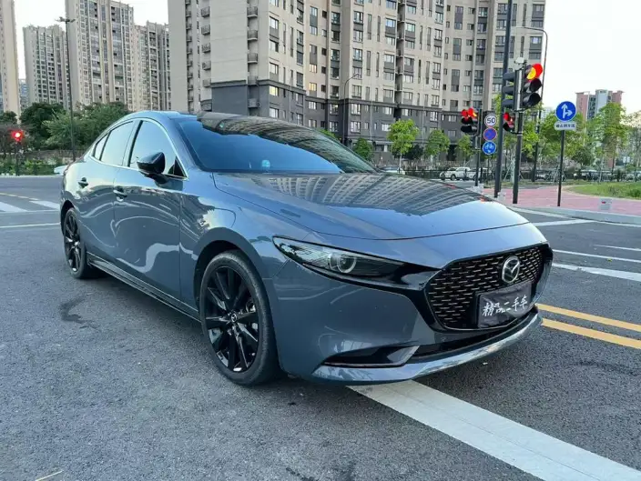 Mazda3 Axela 2021 Model 2.0L Automatic Zhi Zun Edition – фото 3