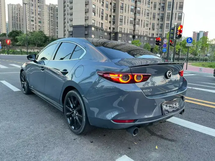 Mazda3 Axela 2021 Model 2.0L Automatic Zhi Zun Edition – фото 4