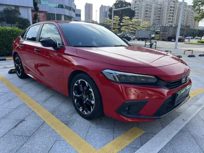 Honda Civic 2022 Model 240TURBO CVT Combustion Edition – фото 3