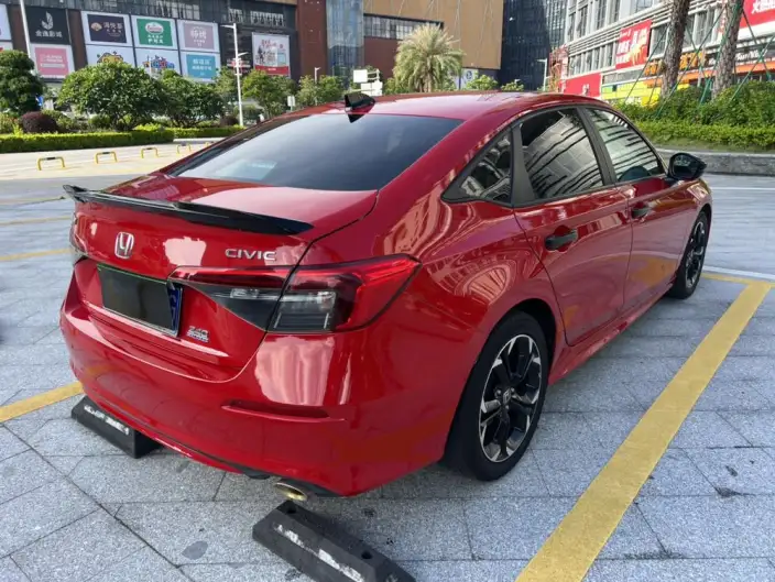 Honda Civic 2022 Model 240TURBO CVT Combustion Edition – фото 7