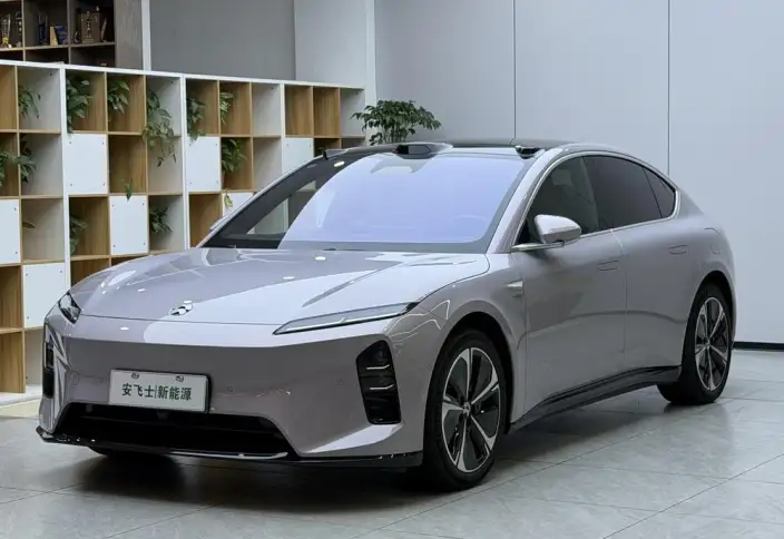NIO ET5 2025 Model 75kWh – фото 1