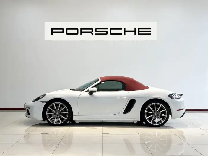 Porsche 718 2023 Model Boxster 2.0T – фото 3