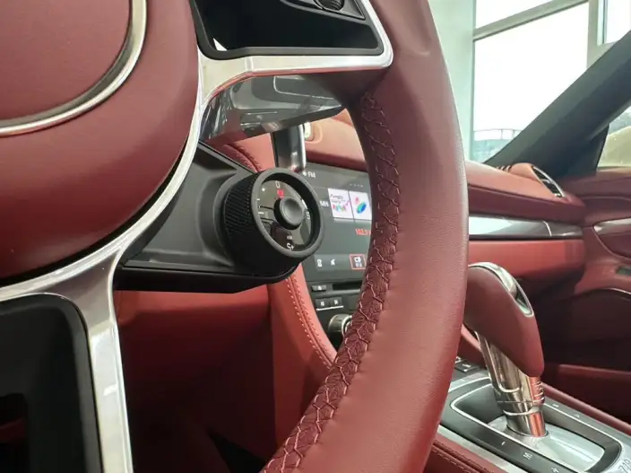 Porsche 718 2023 Model Boxster 2.0T – фото 10