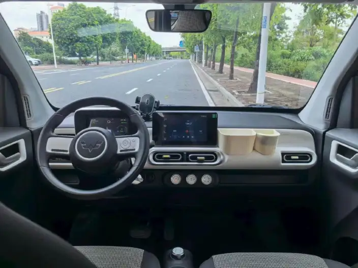 Wuling Hongguang MINIEV 2024 Model 215km Advanced version Lithium Iron Phosphate – фото 9