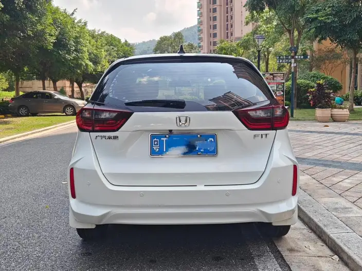 Honda Fit 2023 Model 1.5L CVT Tide Enjoy Edition – фото 4