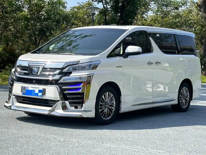 Vellfire 2021 Model Toyota Crown Hybrid 2.5L HV Deluxe Edition – фото 1
