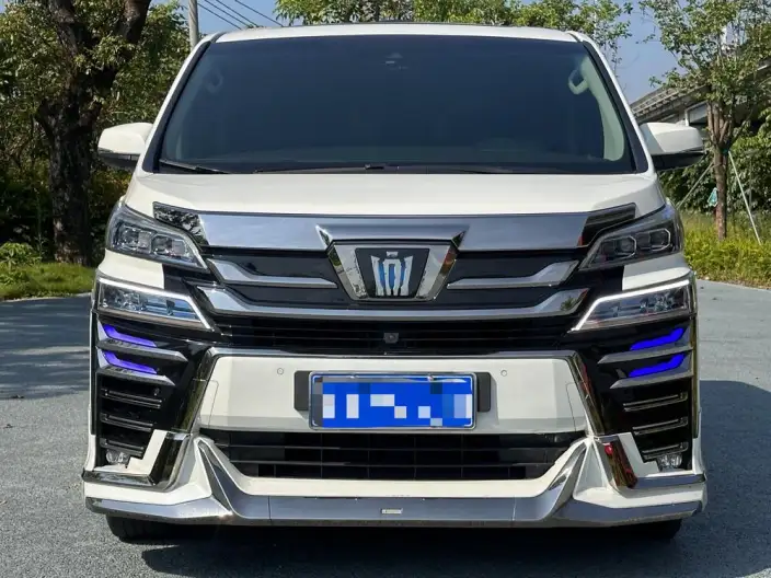 Vellfire 2021 Model Toyota Crown Hybrid 2.5L HV Deluxe Edition – фото 2