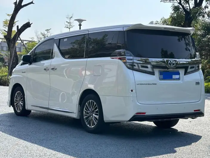Vellfire 2021 Model Toyota Crown Hybrid 2.5L HV Deluxe Edition – фото 4