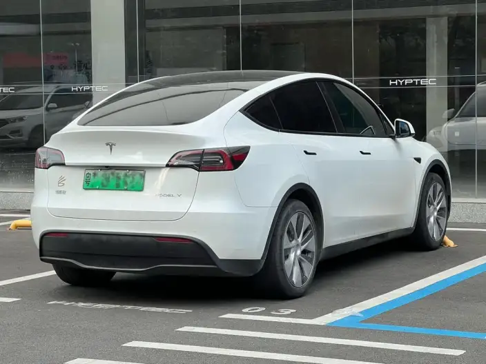 Model Y 2022 Model Facelift Rear-wheel drive version – фото 6