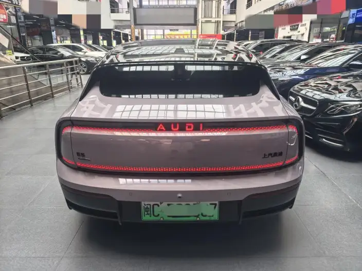 AUDI E5 Sportback 2026 Model Flagship quattro Model – фото 5