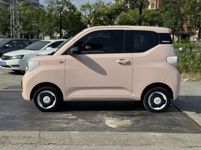 Wuling Hongguang MINIEV 2024 Model 215km Advanced version Lithium Iron Phosphate – фото 4