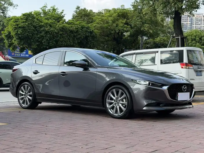 Mazda3 Axela 2023 Model 2.0L Automatic Zhi Ya Edition – фото 3