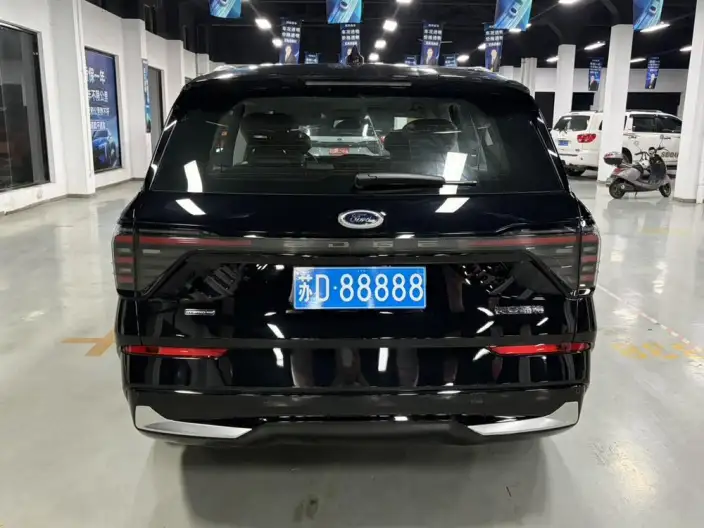 Ford Edge 2026 Model Ford Edge L 2.0T EcoBoost E Hybrid 4WD VII seat Supreme Model – фото 5