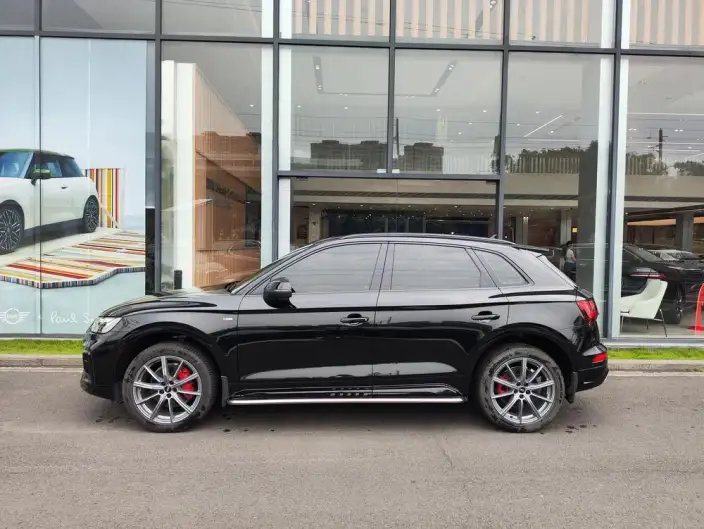 Audi Q5L 2024 Model 40TFSI Luxury Dynamic Model – фото 3