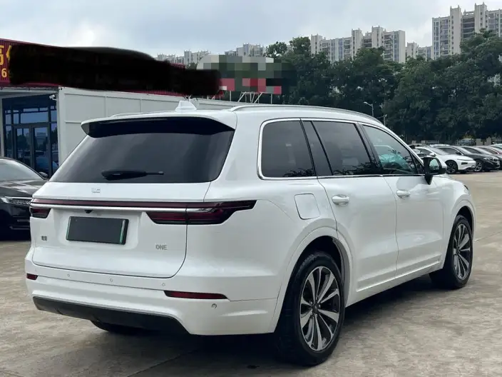 Li Auto ONE 2020 Model Extended Range 6 seat Edition – фото 6