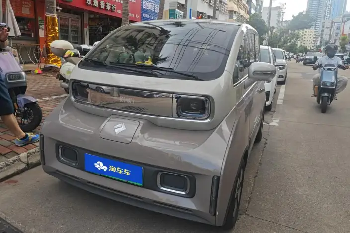 Baojun KiWi EV 2023 Model Smart Luxury Edition Ternary lithium