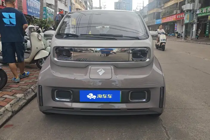 Baojun KiWi EV 2023 Model Smart Luxury Edition Ternary lithium