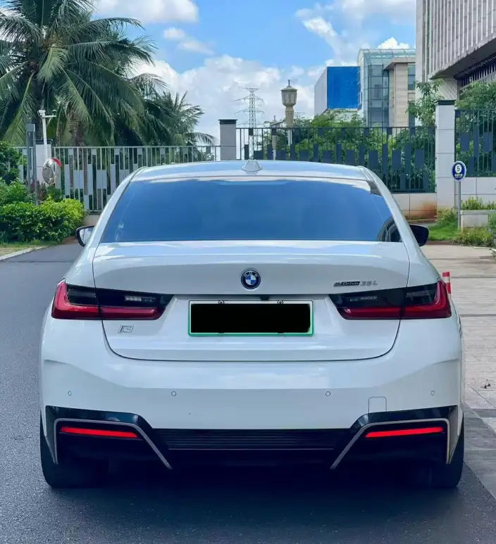 BMW i3 2022 Model eDrive35L – фото 5