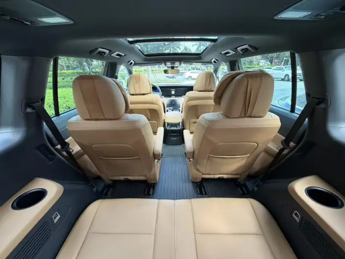 Li Auto ONE 2020 Model Extended Range 6 seat Edition – фото 10