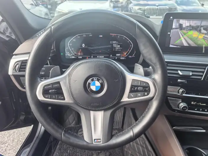 BMW 5 Series 2022 Model Facelift II 530Li Leading Model M Sports Set – фото 10