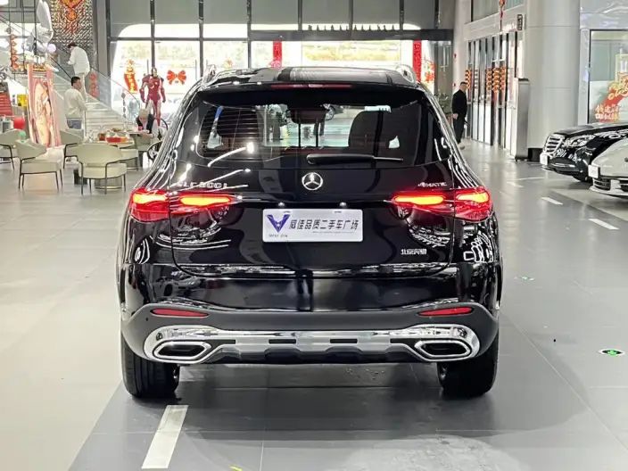 Mercedes-Benz GLC 2024 Model Facelift GLC 300 L 4MATIC Dynamic Model 5 seat – фото 5