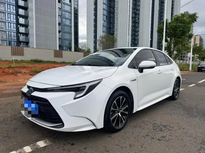 Toyota Levin 2023 Model Hybrid 1.8L Leading version – фото 1