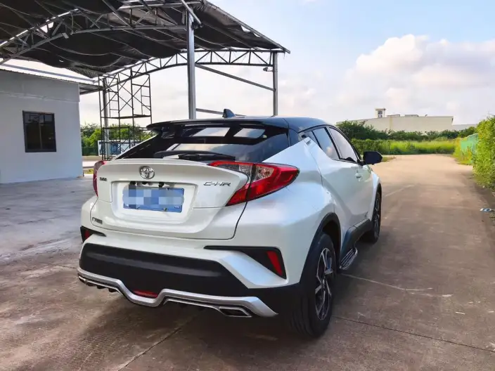 Toyota C-HR 2020 Model 2.0L Leading version – фото 6