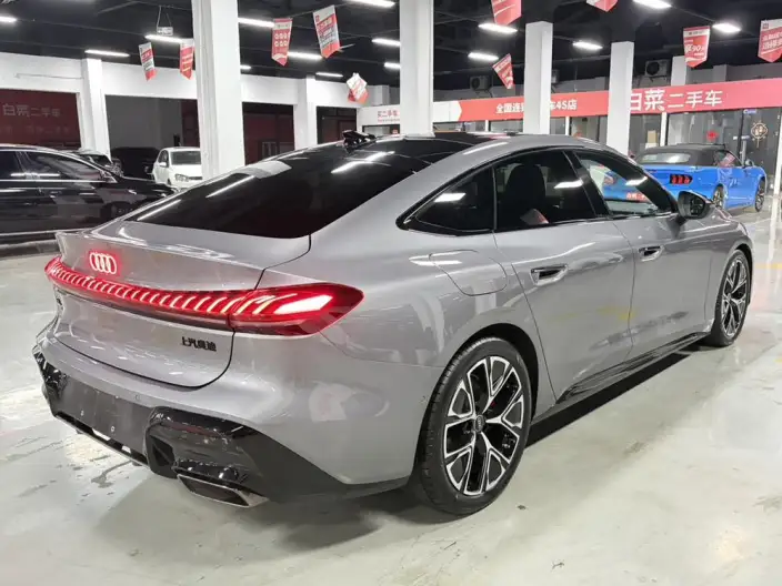 Audi A5 L Sportback 2026 Model 2.0TFSI 150kW Exclusive quattro Model – фото 7