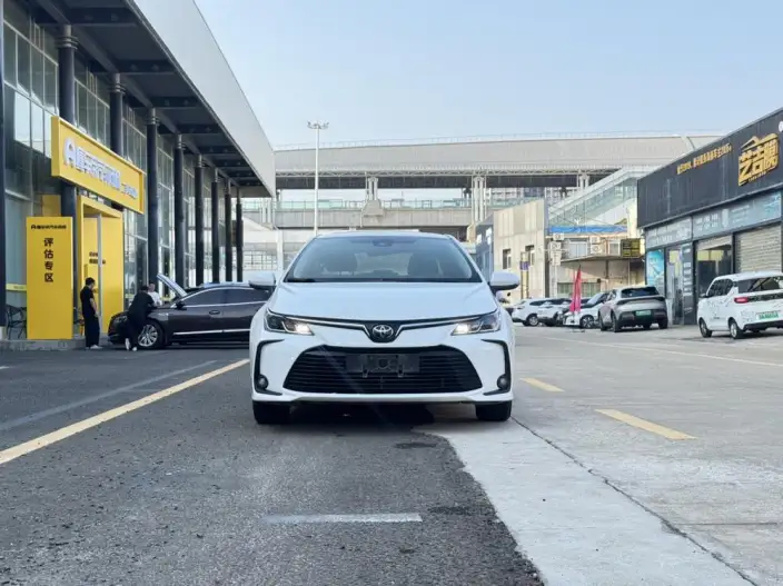 Toyota Corolla 2021 Model 1.2T S-CVT Elite Edition – фото 2
