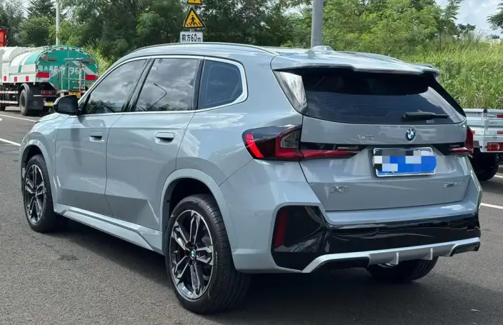 BMW X1 2026 Model sDrive25Li X Design Set – фото 4