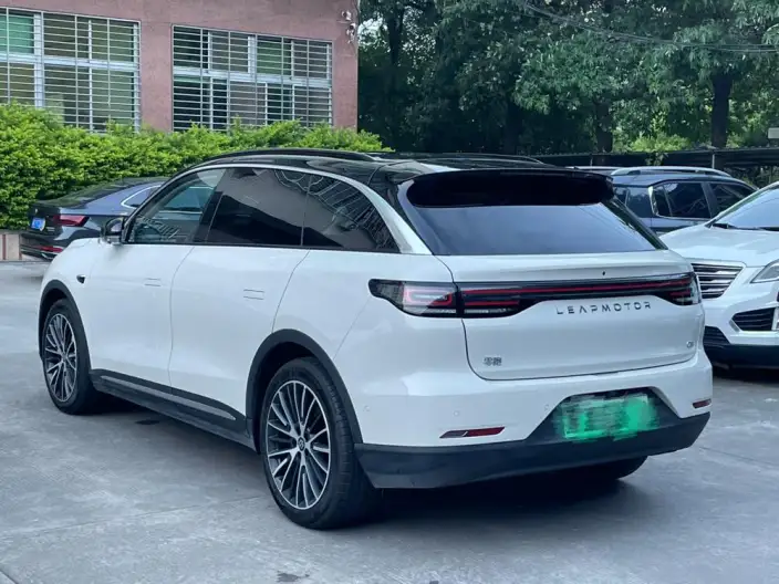 Leapmotor C11 2027 Model EV Edition 640 LiDAR Zhizun Edition – фото 5