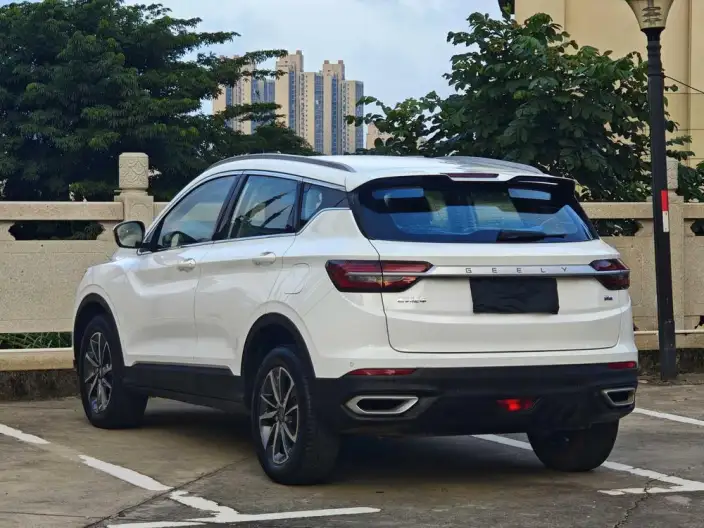Geely Binyue 2021 Model 240T DCT Diamond Edition – фото 4