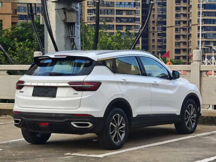 Geely Binyue 2021 Model 240T DCT Diamond Edition – фото 6