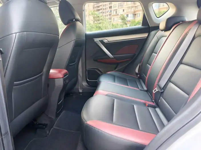 Geely Binyue 2021 Model 240T DCT Diamond Edition – фото 9