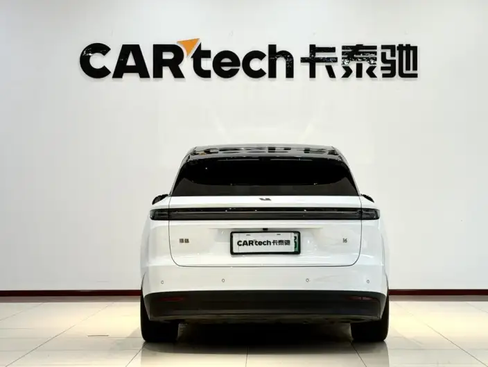 Li Auto i6 2025 Model 4WD Standard Edition – фото 6