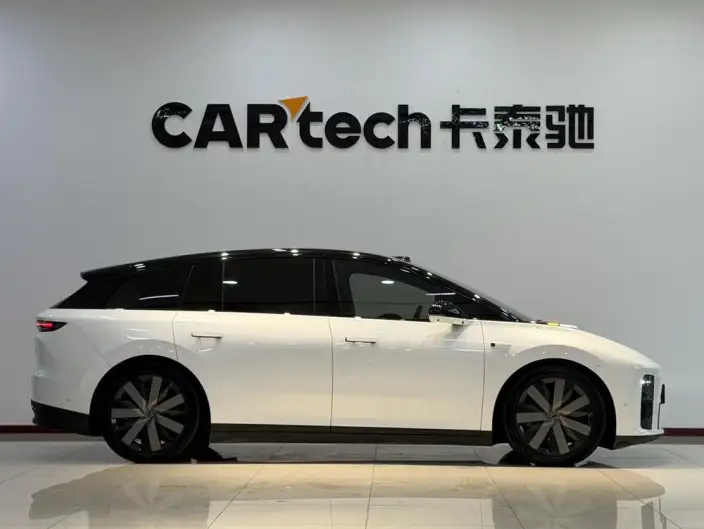 Li Auto i6 2025 Model 4WD Standard Edition – фото 8