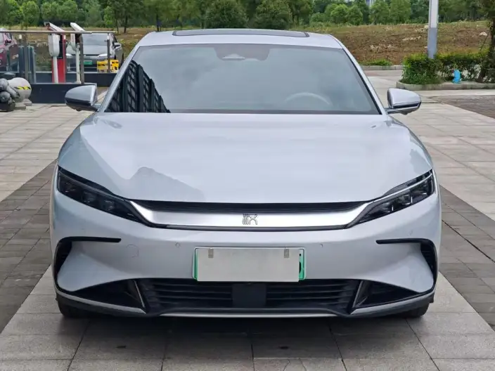 BYD Han EV 2024 Model Honor Edition 506KM Noble Model – фото 2
