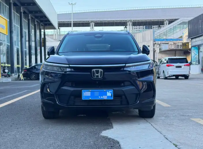 Honda BREEZE 2023 Model 240TURBO CVT 2WD Deluxe Edition – фото 2