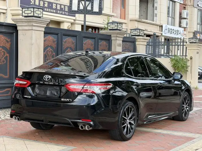 Toyota Camry 2022 Model 2.0S Knight Edition – фото 6