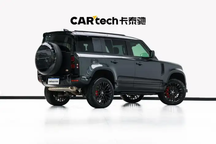 Land Rover Defender 2025 Model 110 3.0T P400 HSE X-Dynamic – фото 7