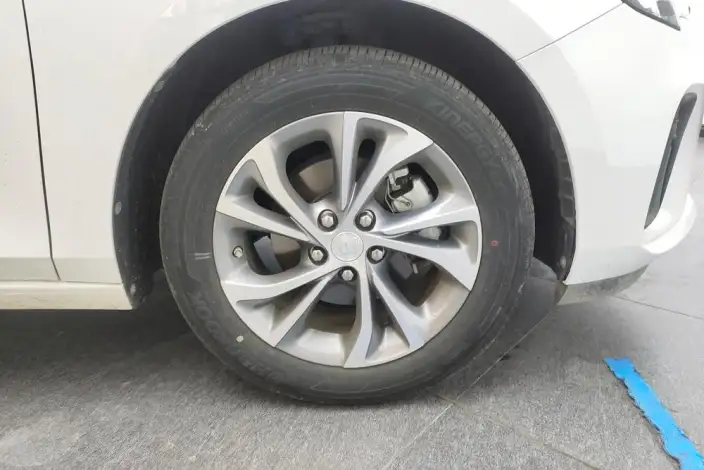 Buick Verano 2022 Model Pro 533T Lexiang Edition – фото 4