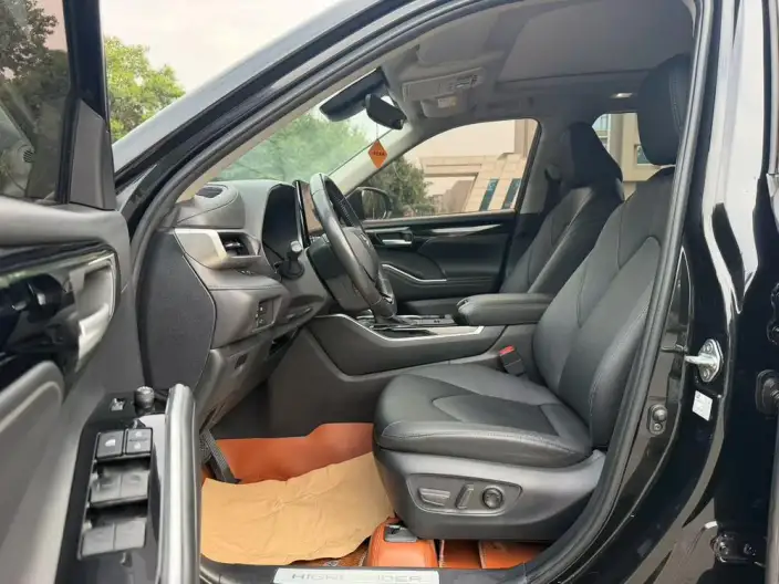 Toyota Highlander 2022 Model Hybrid 2.5L 4WD Elite Edition 7 seat – фото 8