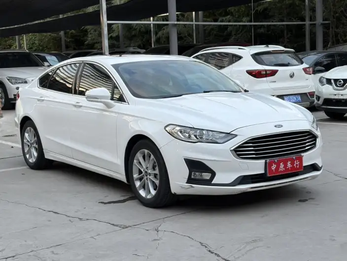 Ford Mondeo 2020 Model EcoBoost 180 Luxury Model – фото 3