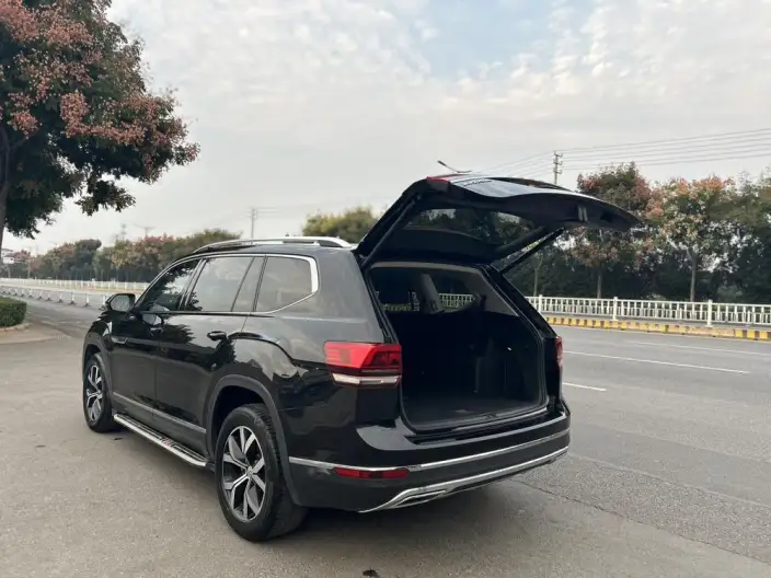 Volkswagen Teramont 2020 Model 330TSI 2WD Deluxe Edition China VI – фото 9