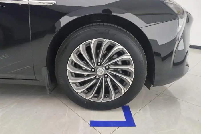 Buick LaCrosse 2024 Model 28T Automatic Yue Zun Edition – фото 4