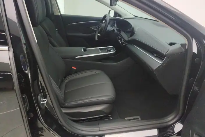 Buick LaCrosse 2024 Model 28T Automatic Yue Zun Edition – фото 8